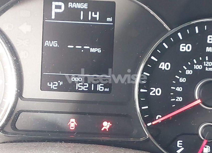 Photo 15 of 2017 Kia Forte LX (VIN 3KPFK4A7XHE126439)