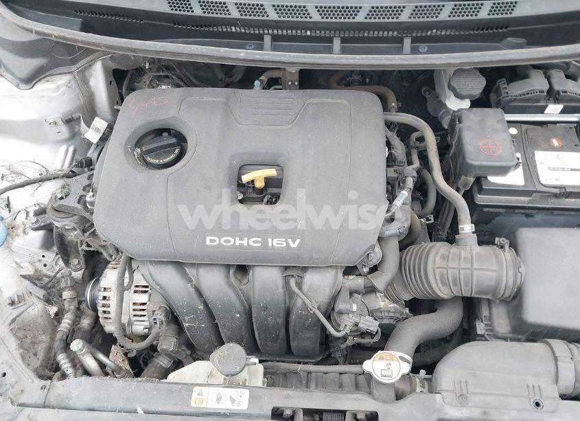 Photo 10 of 2017 Kia Forte LX (VIN 3KPFK4A7XHE134590)