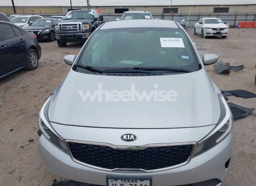 Photo 12 of 2017 Kia Forte LX (VIN 3KPFK4A7XHE134590)