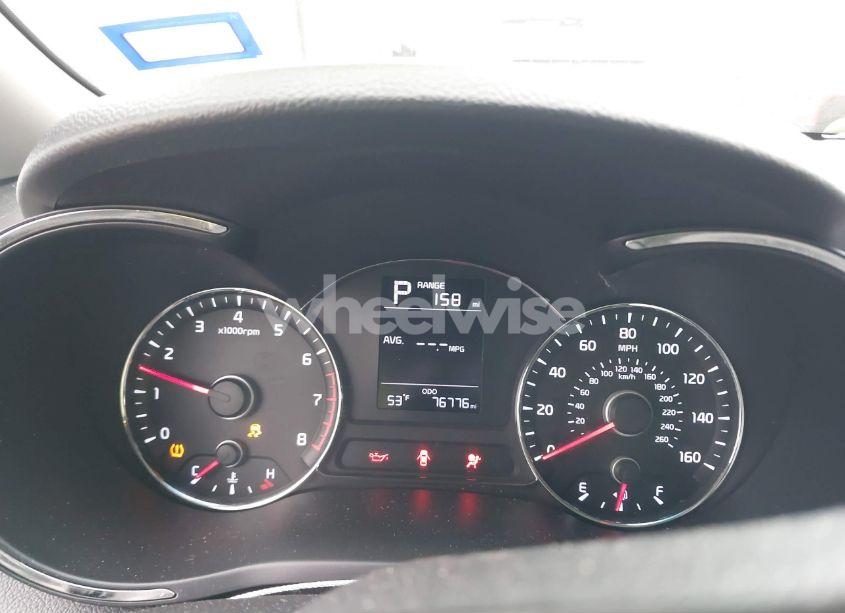 Photo 15 of 2017 Kia Forte LX (VIN 3KPFK4A7XHE134590)