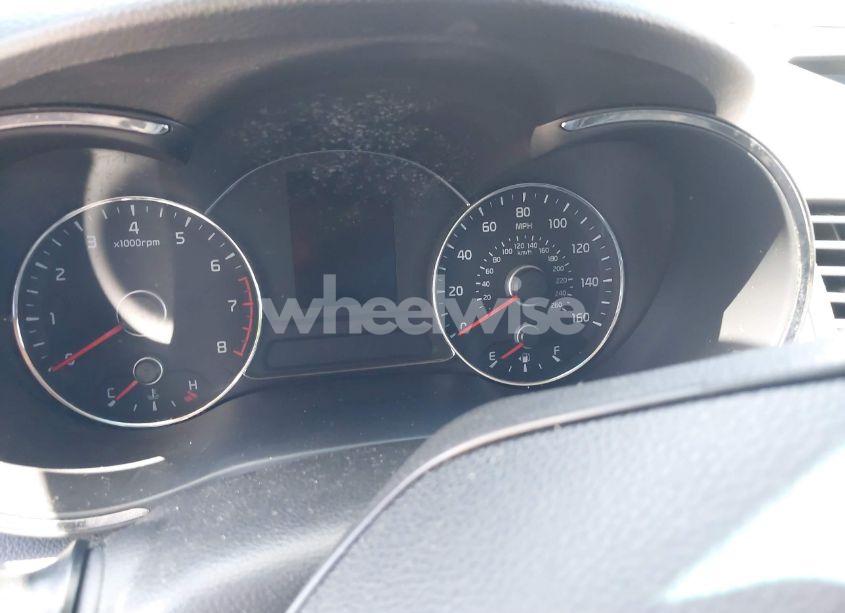 Photo 7 of 2017 Kia Forte LX (VIN 3KPFK4A7XHE145458)