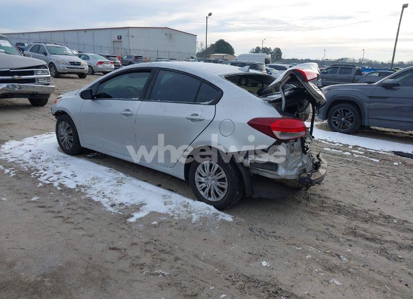 Photo 3 of 2017 Kia Forte LX (VIN 3KPFK4A7XHE148327)
