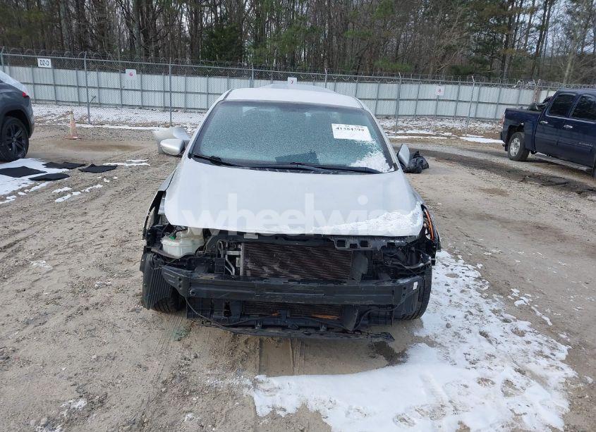 Photo 6 of 2017 Kia Forte LX (VIN 3KPFK4A7XHE148327)