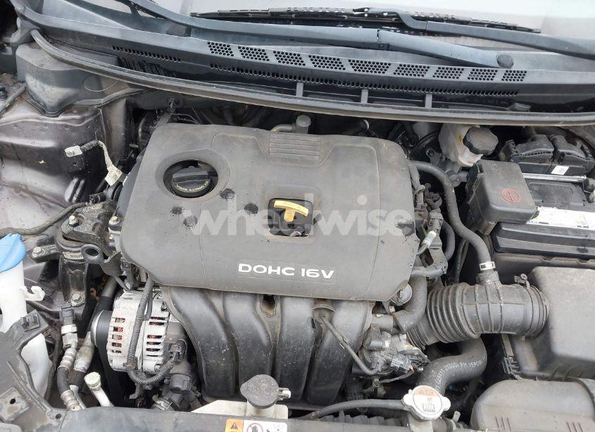 Photo 10 of 2017 Kia Forte LX (VIN 3KPFK4A7XHE150305)