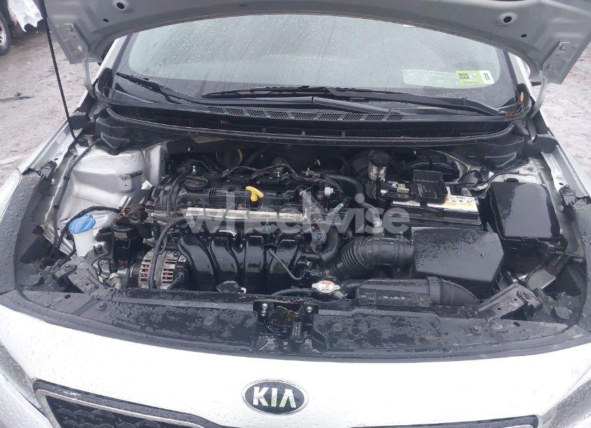 Photo 10 of 2017 Kia Forte LX (VIN 3KPFK4A7XHE161188)