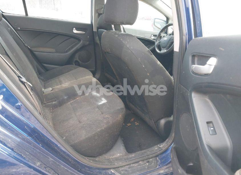 Photo 8 of 2018 Kia Forte LX (VIN 3KPFK4A7XJE182368)