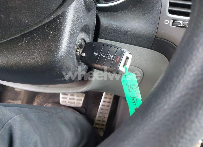 Photo 10 of 2018 Kia Forte LX (VIN 3KPFK4A7XJE197047)