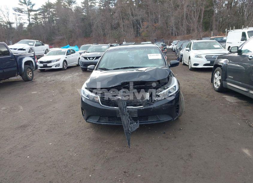 Photo 11 of 2018 Kia Forte LX (VIN 3KPFK4A7XJE197047)