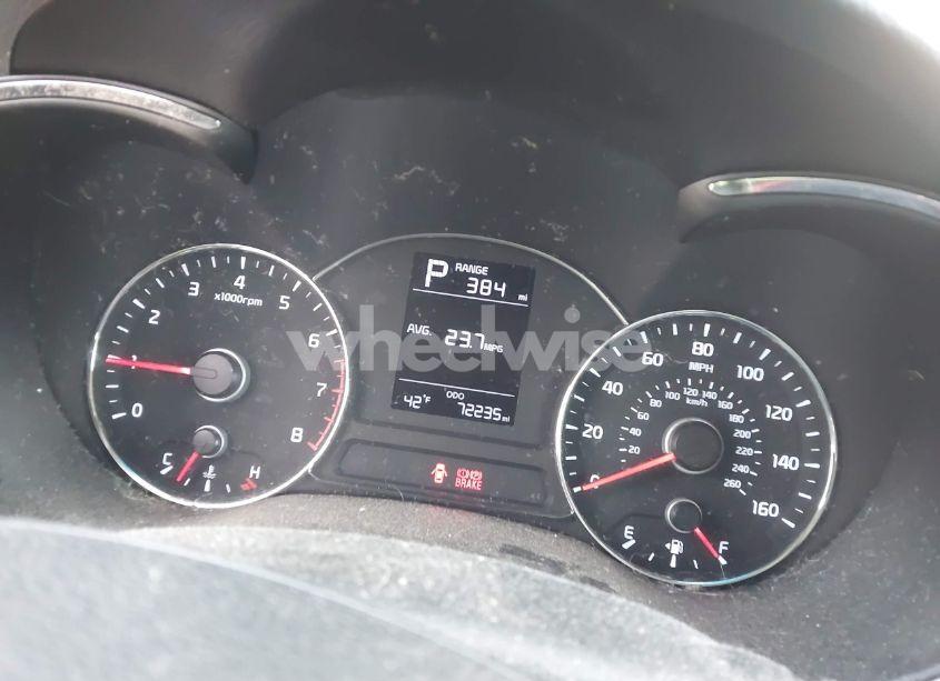 Photo 6 of 2018 Kia Forte LX (VIN 3KPFK4A7XJE197047)