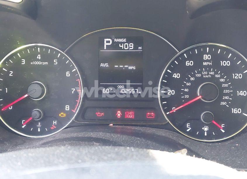 Photo 7 of 2018 Kia Forte LX (VIN 3KPFK4A7XJE228412)