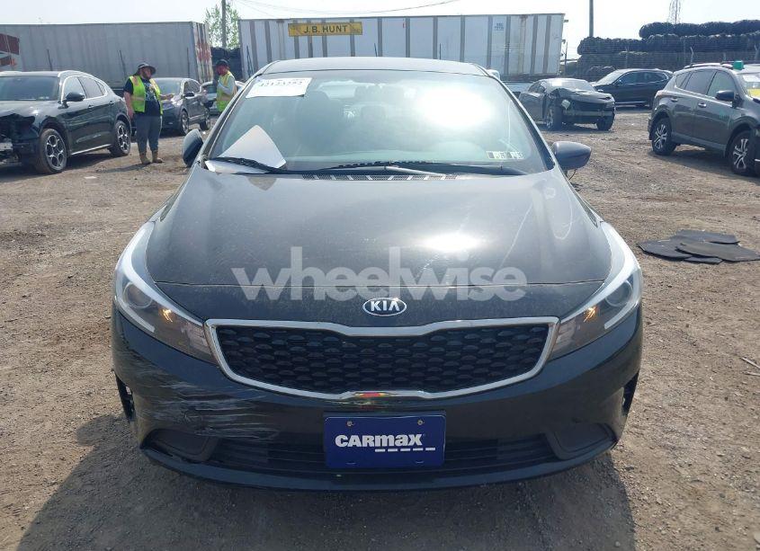 Photo 11 of 2018 Kia Forte LX (VIN 3KPFK4A7XJE235764)