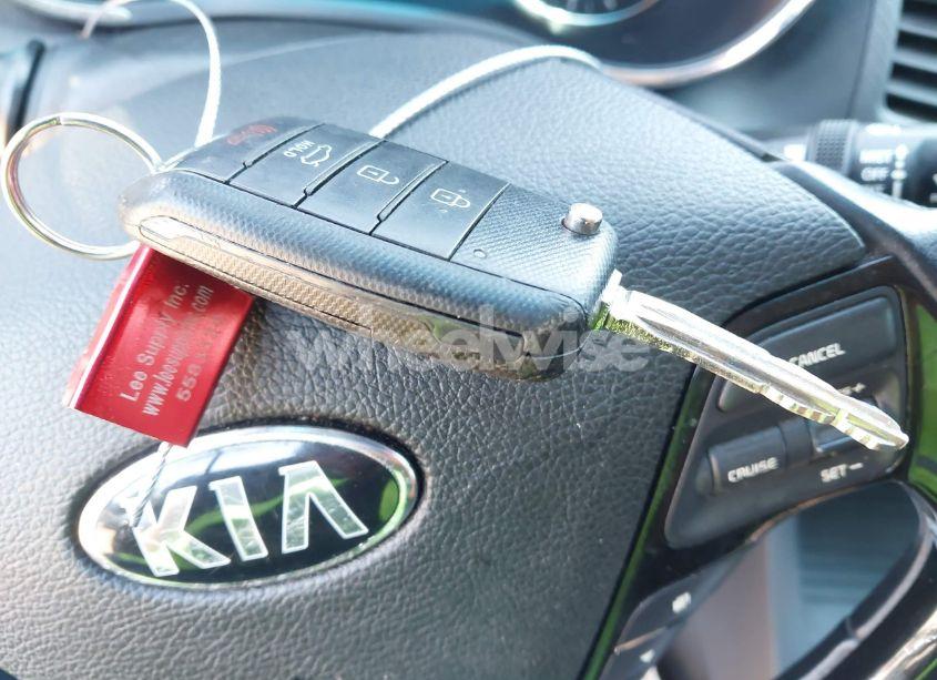 Photo 11 of 2017 Kia Forte S (VIN 3KPFL4A70HE025908)