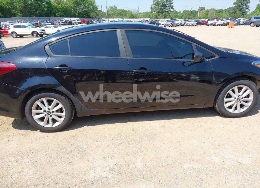 Photo 13 of 2017 Kia Forte S (VIN 3KPFL4A70HE025908)