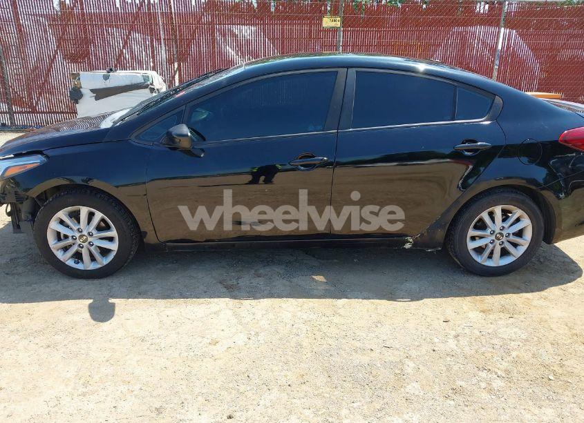 Photo 14 of 2017 Kia Forte S (VIN 3KPFL4A70HE025908)