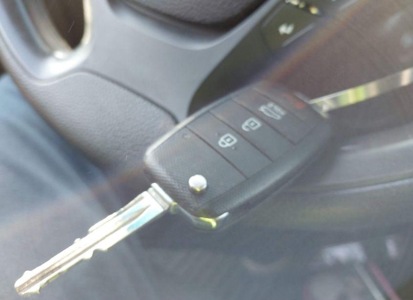 Photo 11 of 2017 Kia Forte LX (VIN 3KPFL4A70HE066961)