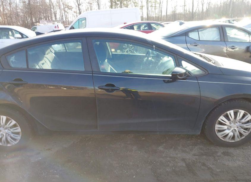 Photo 13 of 2017 Kia Forte LX (VIN 3KPFL4A70HE066961)