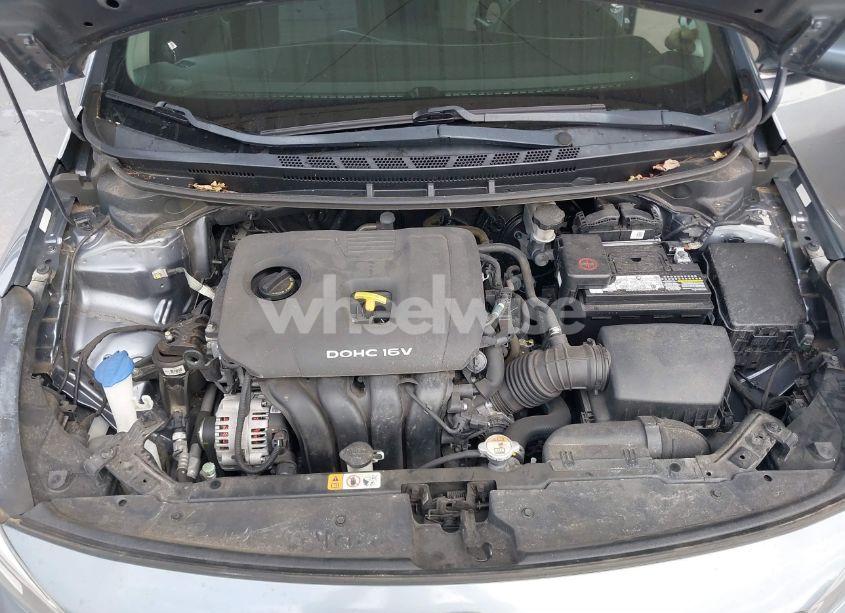 Photo 10 of 2017 Kia Forte S (VIN 3KPFL4A70HE083081)