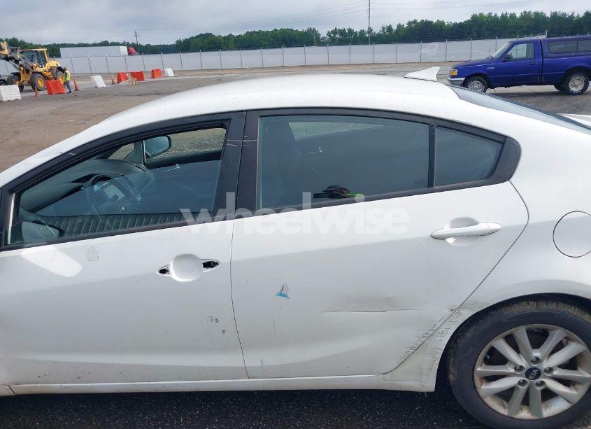 Photo 14 of 2017 Kia Forte S (VIN 3KPFL4A70HE143411)