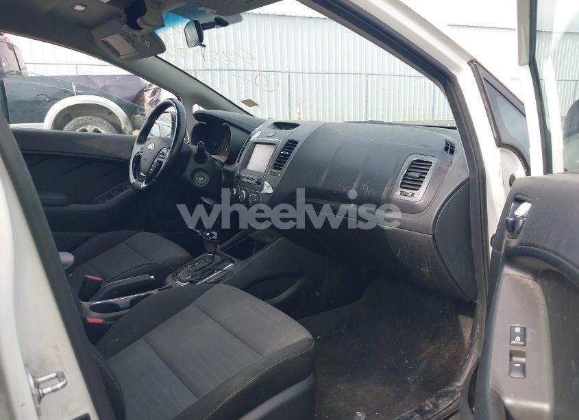 Photo 5 of 2017 Kia Forte S (VIN 3KPFL4A70HE143411)