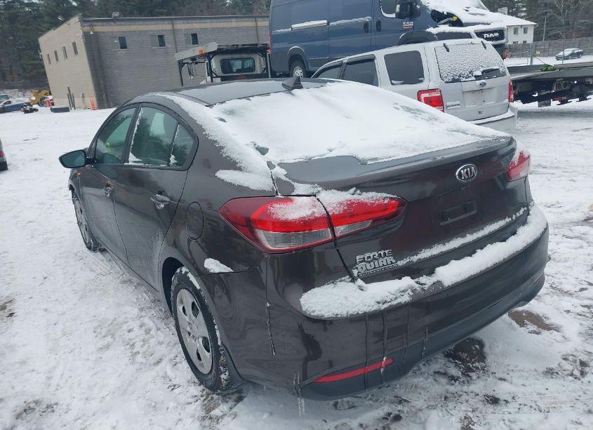 Photo 3 of 2018 Kia Forte LX (VIN 3KPFL4A70JE181808)