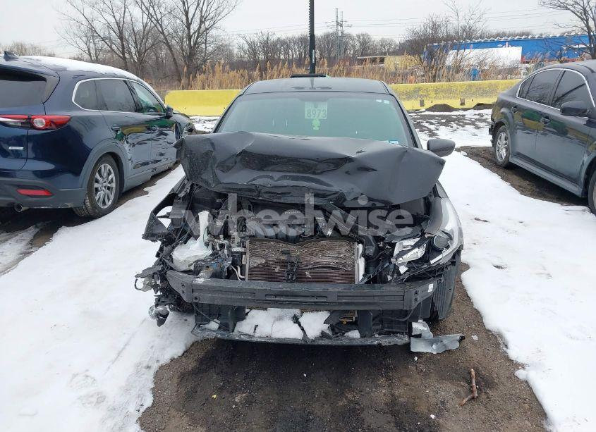 Photo 12 of 2018 Kia Forte LX (VIN 3KPFL4A70JE195790)