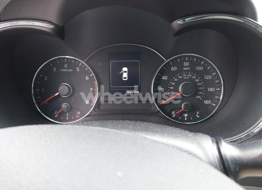 Photo 7 of 2018 Kia Forte LX (VIN 3KPFL4A70JE195790)