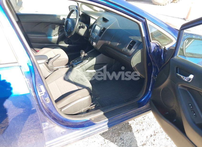 Photo 5 of 2018 Kia Forte S (VIN 3KPFL4A70JE196244)