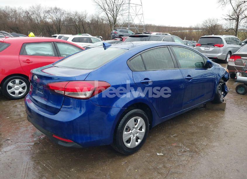Photo 4 of 2018 Kia Forte LX (VIN 3KPFL4A70JE199175)