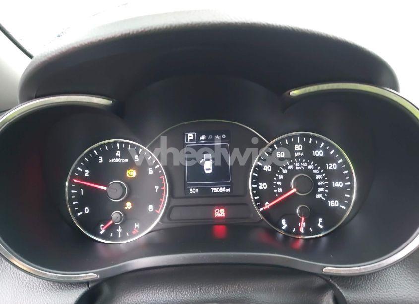 Photo 7 of 2018 Kia Forte LX (VIN 3KPFL4A70JE199175)