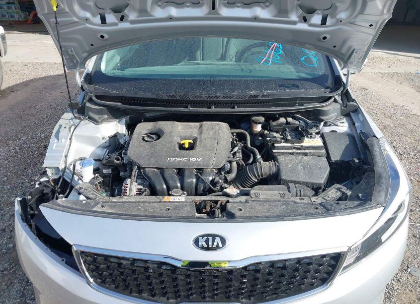 Photo 10 of 2018 Kia Forte LX (VIN 3KPFL4A70JE226567)