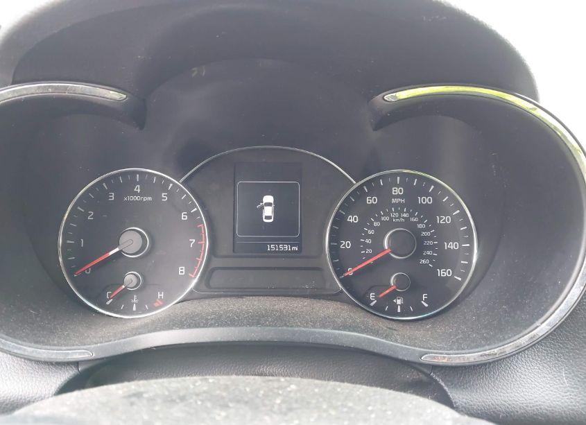 Photo 7 of 2017 Kia Forte LX (VIN 3KPFL4A71HE006557)