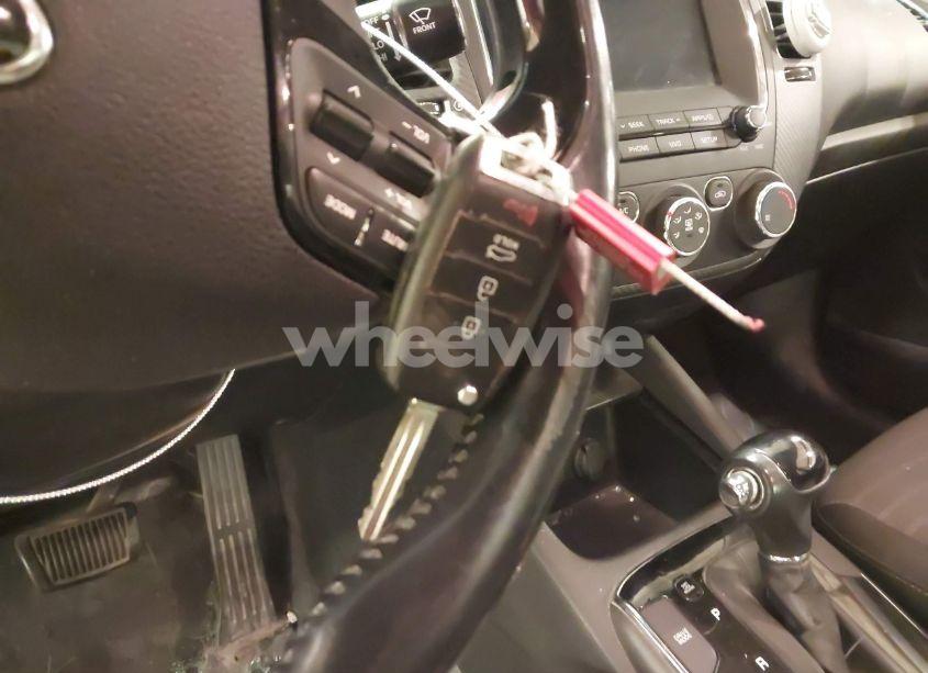 Photo 11 of 2017 Kia Forte S (VIN 3KPFL4A71HE017137)