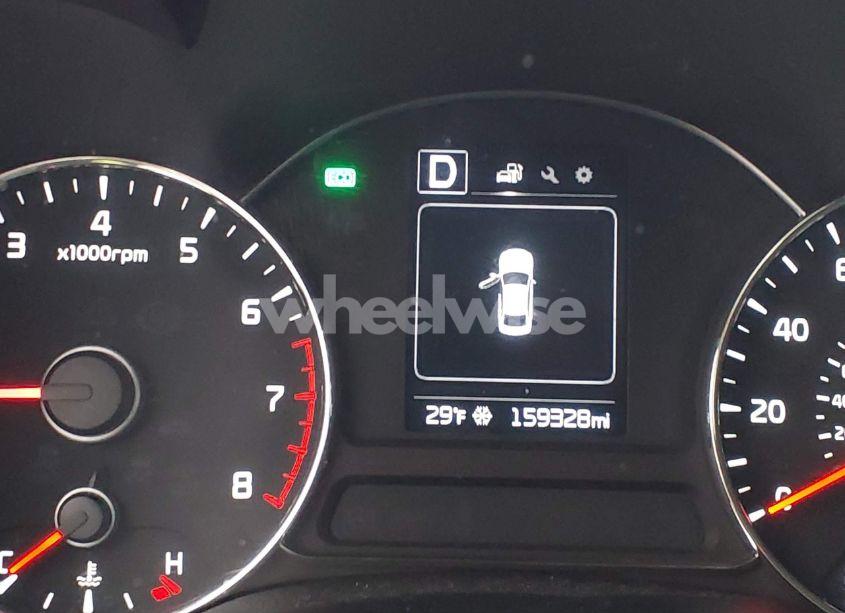 Photo 15 of 2017 Kia Forte LX (VIN 3KPFL4A71HE028834)