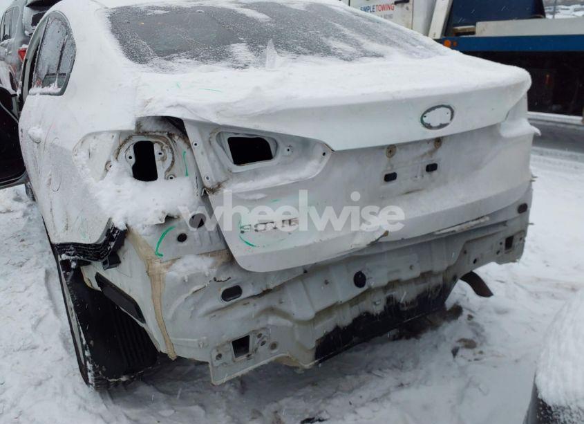 Photo 6 of 2017 Kia Forte LX (VIN 3KPFL4A71HE028834)