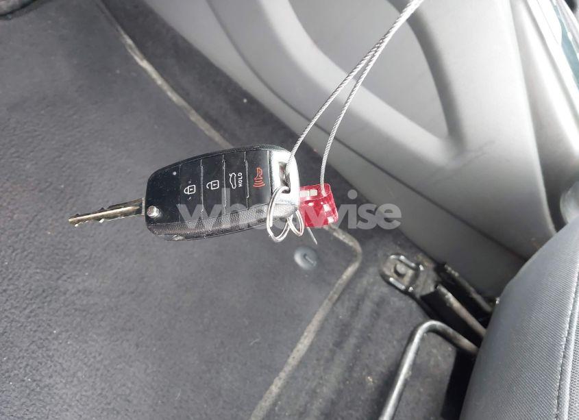 Photo 11 of 2017 Kia Forte LX (VIN 3KPFL4A71HE107100)