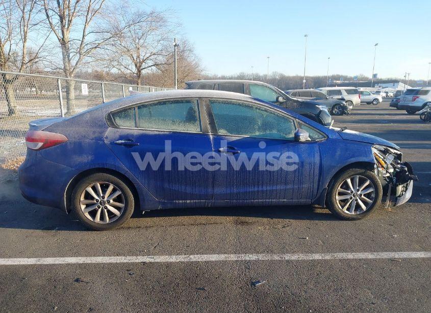 Photo 13 of 2017 Kia Forte S (VIN 3KPFL4A71HE140744)
