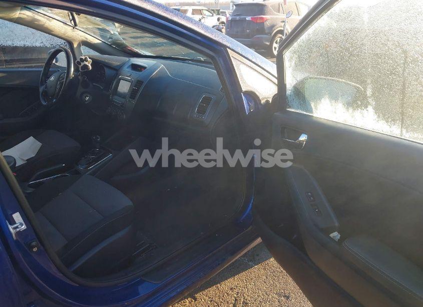 Photo 5 of 2017 Kia Forte S (VIN 3KPFL4A71HE140744)