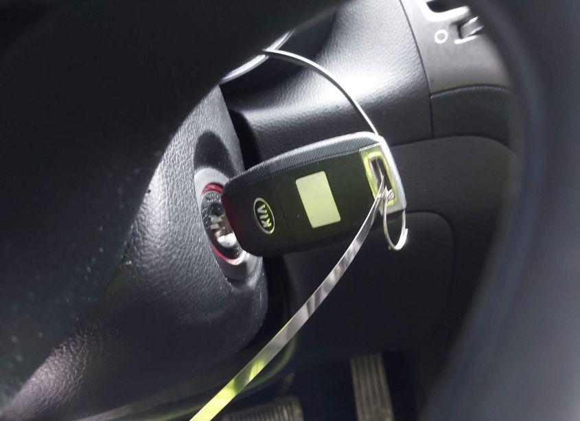 Photo 11 of 2018 Kia Forte LX (VIN 3KPFL4A71JE166699)