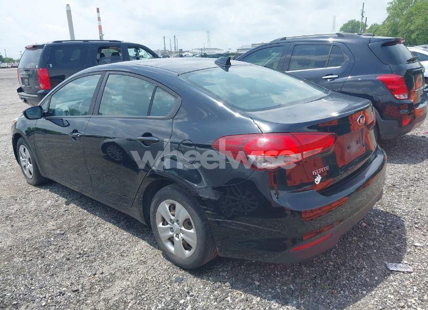 Photo 3 of 2018 Kia Forte LX (VIN 3KPFL4A71JE211186)