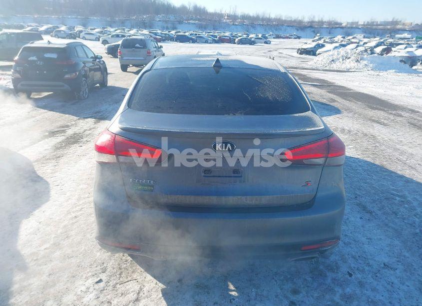 Photo 16 of 2018 Kia Forte S (VIN 3KPFL4A71JE238162)