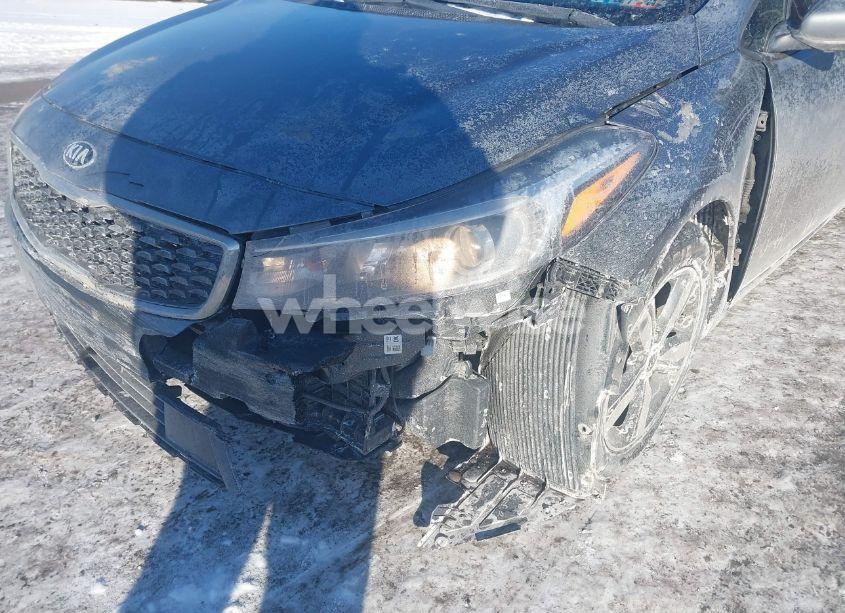 Photo 6 of 2018 Kia Forte S (VIN 3KPFL4A71JE238162)