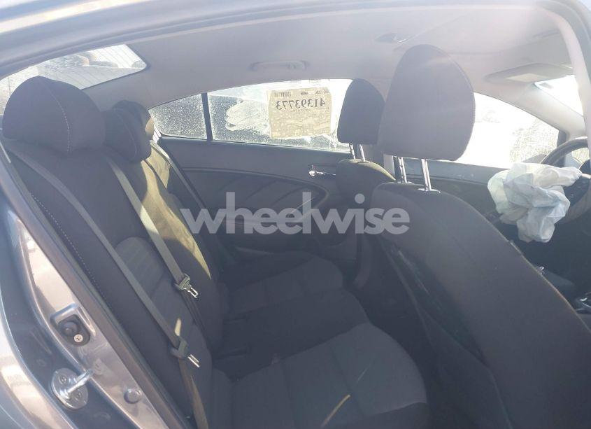 Photo 8 of 2018 Kia Forte S (VIN 3KPFL4A71JE238162)