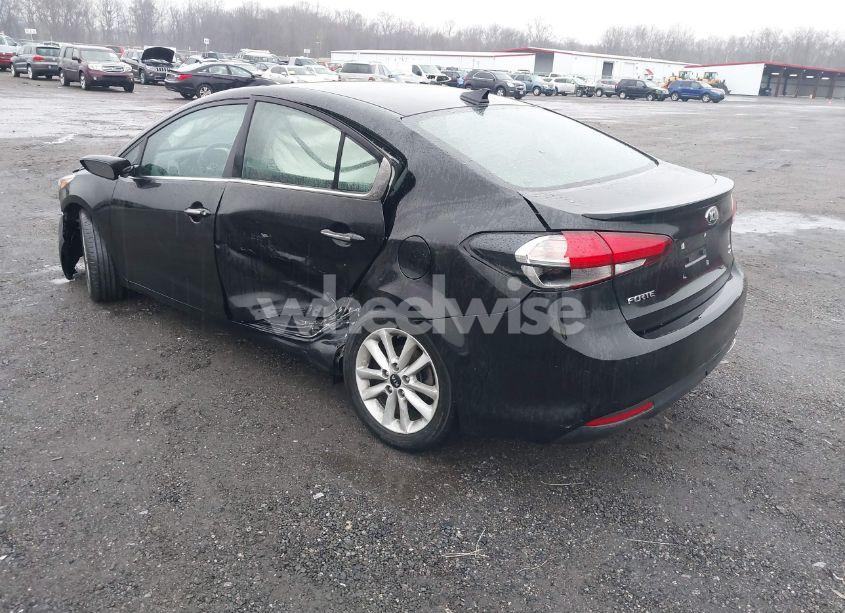 Photo 3 of 2017 Kia Forte S (VIN 3KPFL4A72HE054567)
