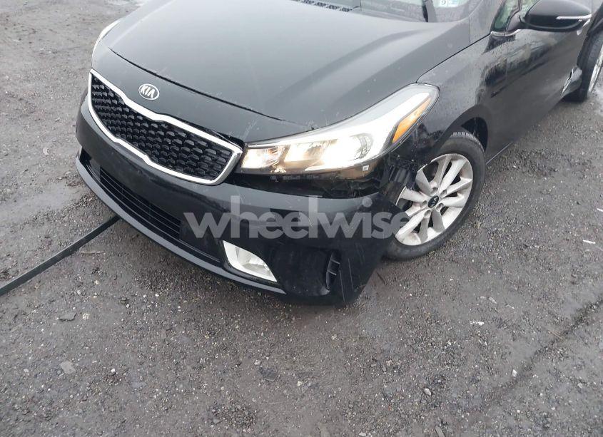 Photo 6 of 2017 Kia Forte S (VIN 3KPFL4A72HE054567)