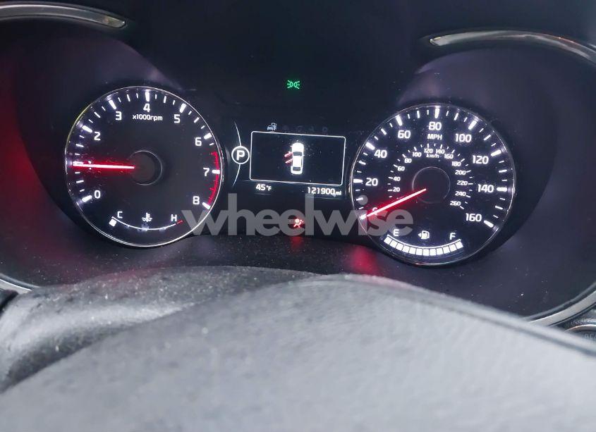 Photo 7 of 2017 Kia Forte S (VIN 3KPFL4A72HE054567)