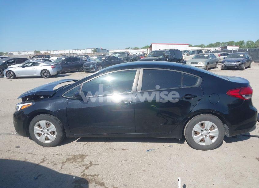 Photo 15 of 2017 Kia Forte LX (VIN 3KPFL4A72HE118638)