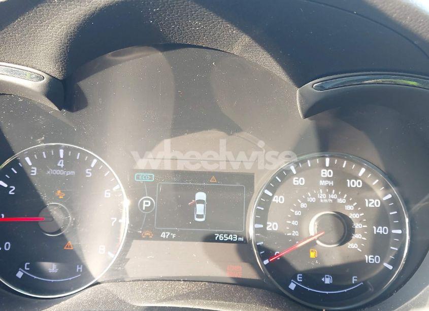 Photo 7 of 2017 Kia Forte S (VIN 3KPFL4A72HE119255)