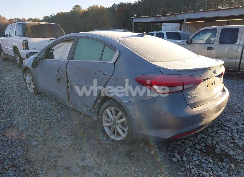 Photo 3 of 2017 Kia Forte S (VIN 3KPFL4A72HE121863)