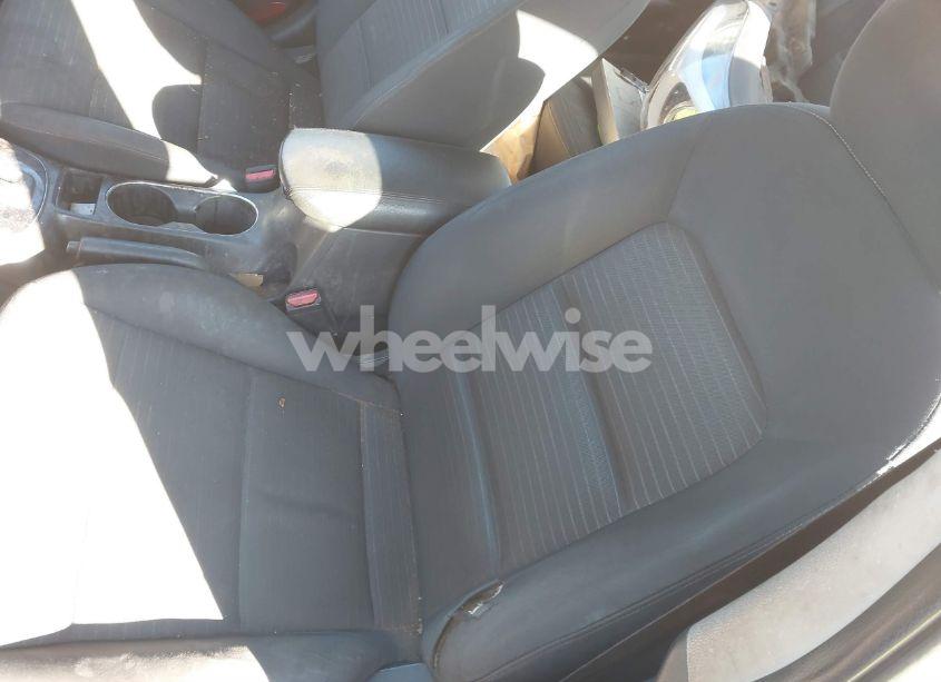 Photo 21 of 2017 Kia Forte LX (VIN 3KPFL4A72HE134113)