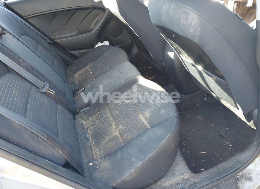 Photo 8 of 2017 Kia Forte LX (VIN 3KPFL4A72HE134113)